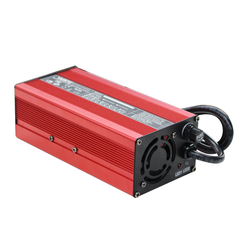 La custodia in alluminio intel - 84V 20A Smart Charger recensione e prezzo